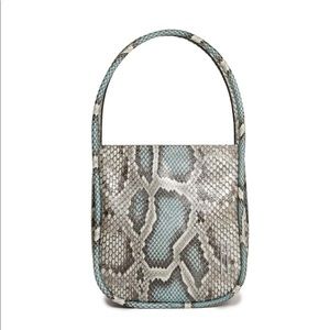 Hayward | Guide Bag in Aluminum Python